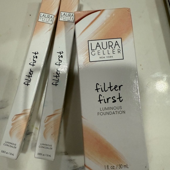 Laura Geller Filter First Luminous Foundation and Concealers - Picture 6 of 8
